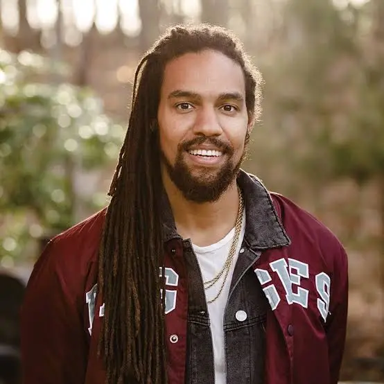 Performance by Pierce Freelon!